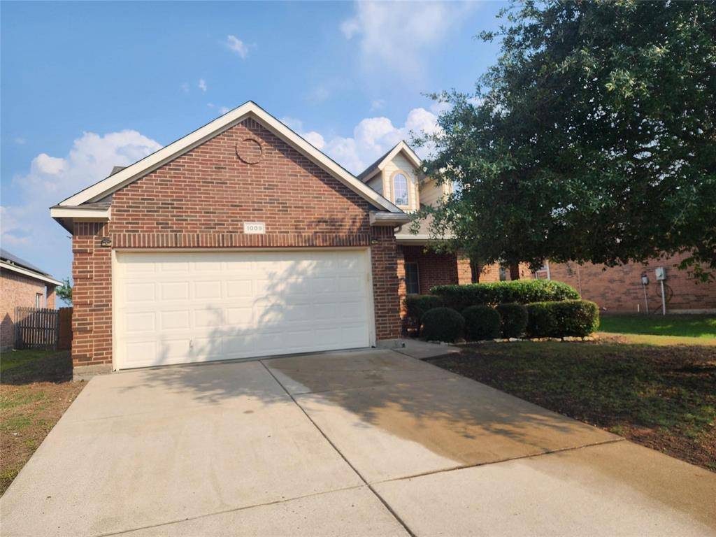 1009 Vista View Drive, Burleson, TX 76028