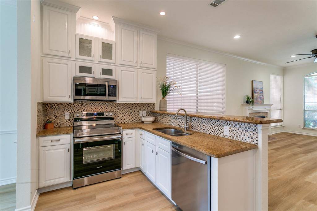 Coppell, TX 75019,661 Raintree Circle