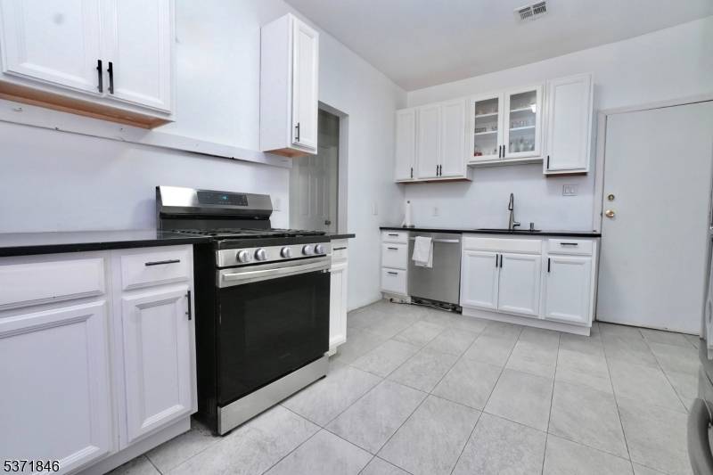 Bloomfield Twp., NJ 07003,241 N 16Th St