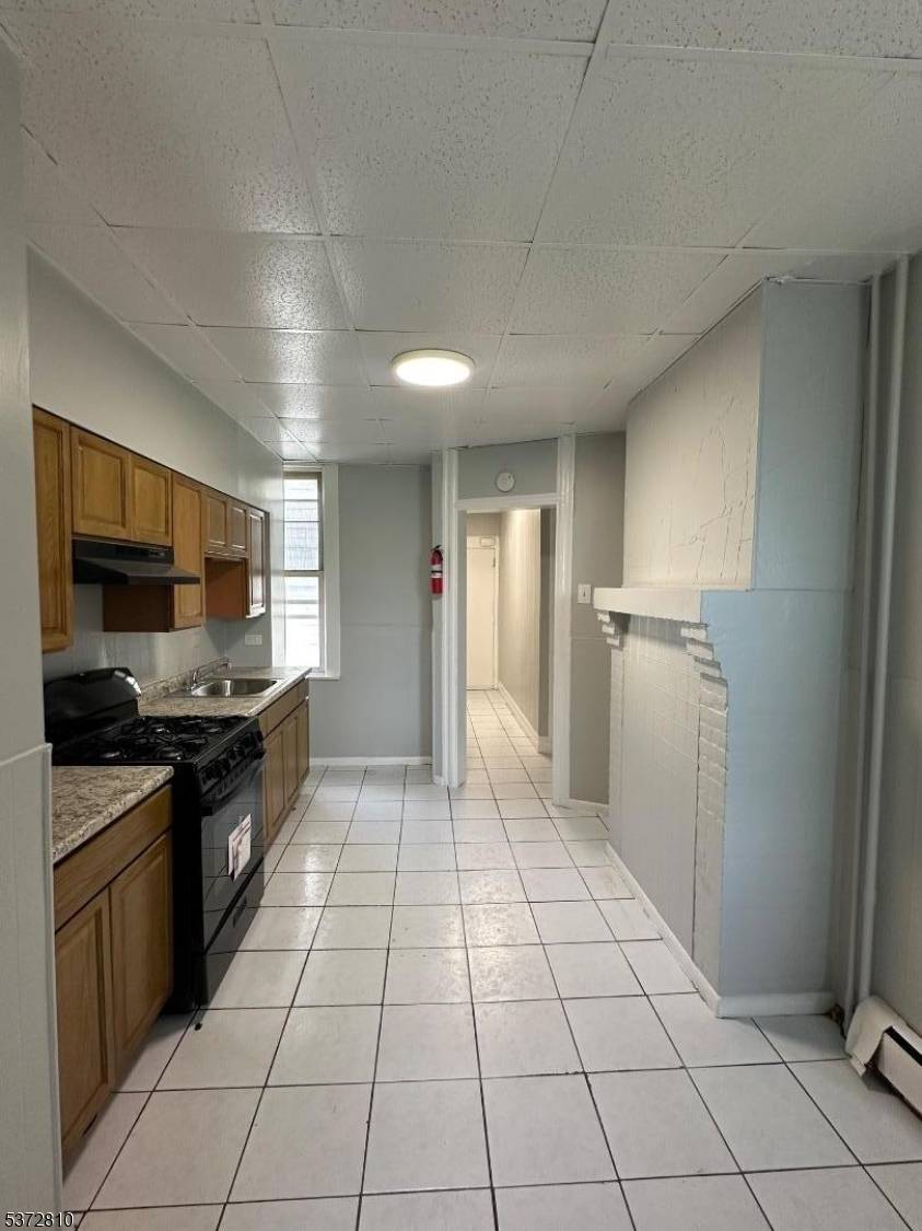 Newark City, NJ 07114,56 Vanderpool St