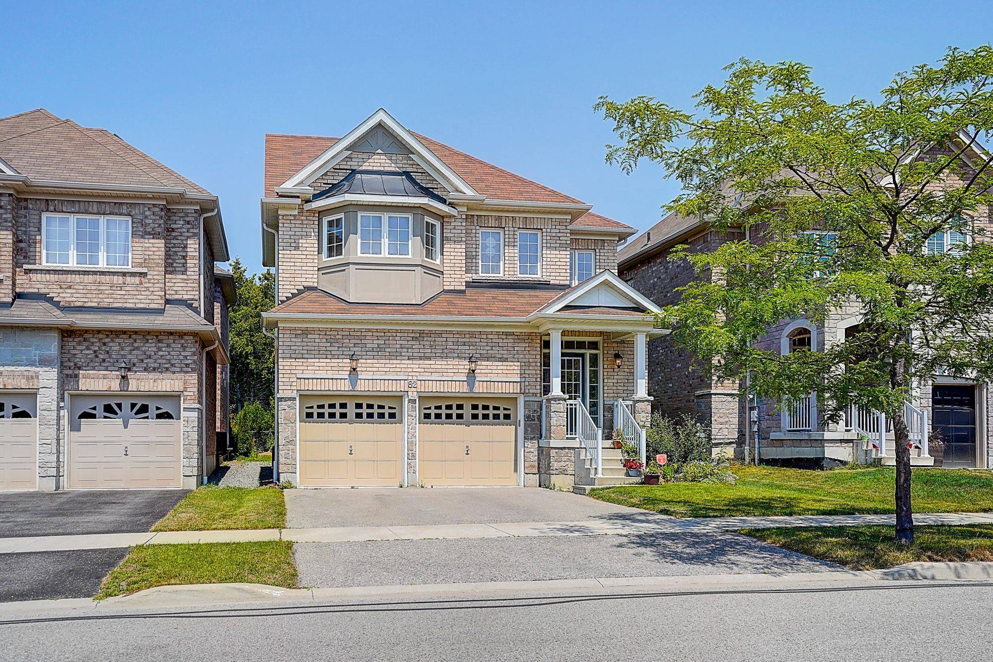 62 Promenade DR, Whitby, ON L1R 0L4