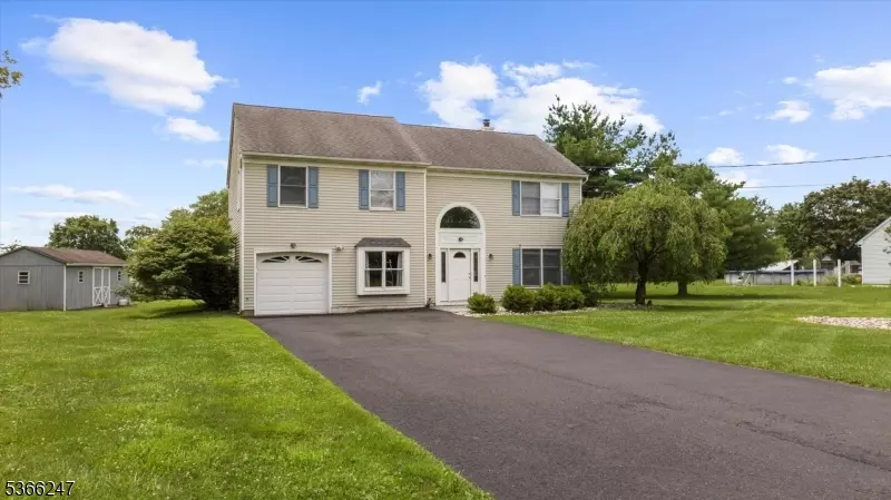 Frenchtown Boro, NJ 08825,29 Hilltop Ave