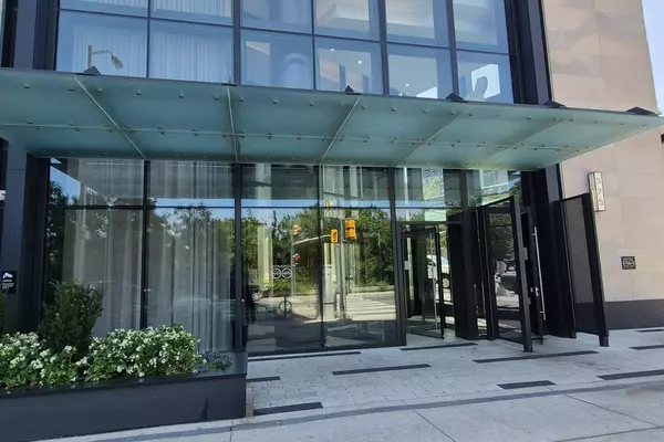 Toronto C08, ON M4W 0B2,575 Bloor ST E #2804