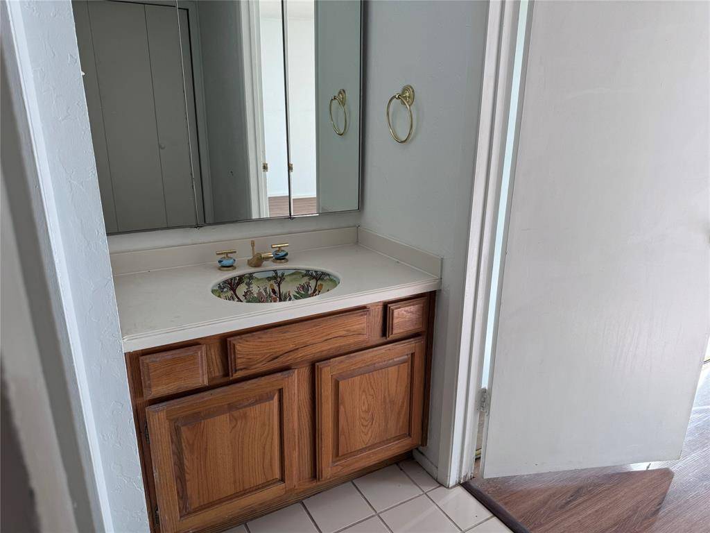 Irving, TX 75062,4539 N Oconnor Road #1234