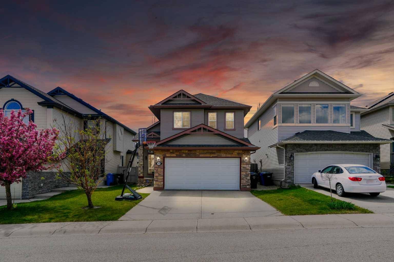126 Kincora PARK NW, Calgary, AB T3R 1L6