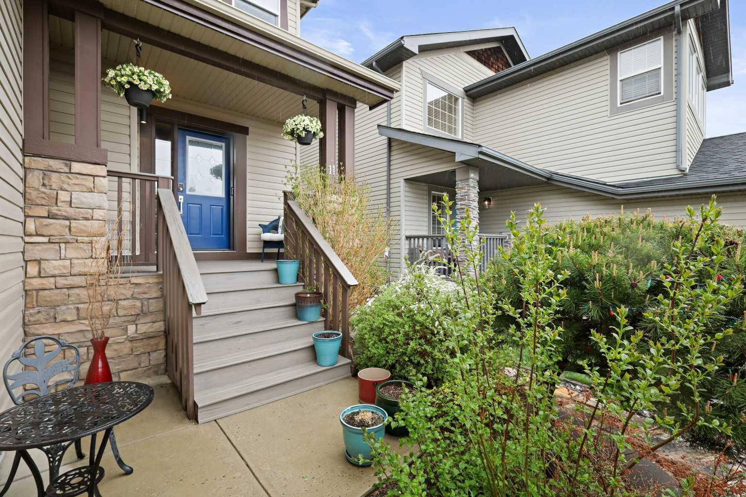 Calgary, AB T3H 5E5,11 Springbank MT SW