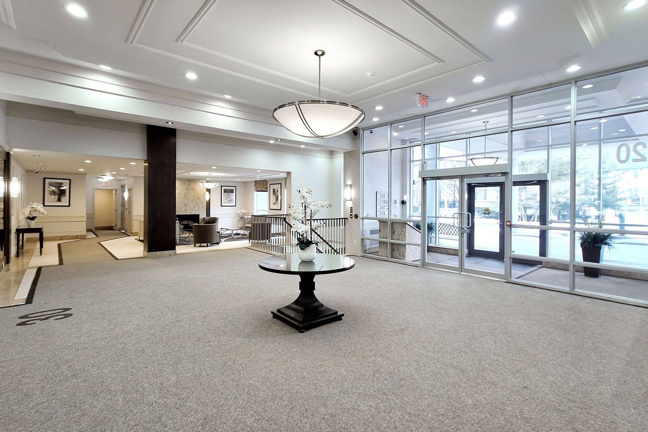 Vaughan, ON L4J 0G7,20 North Park RD #1509