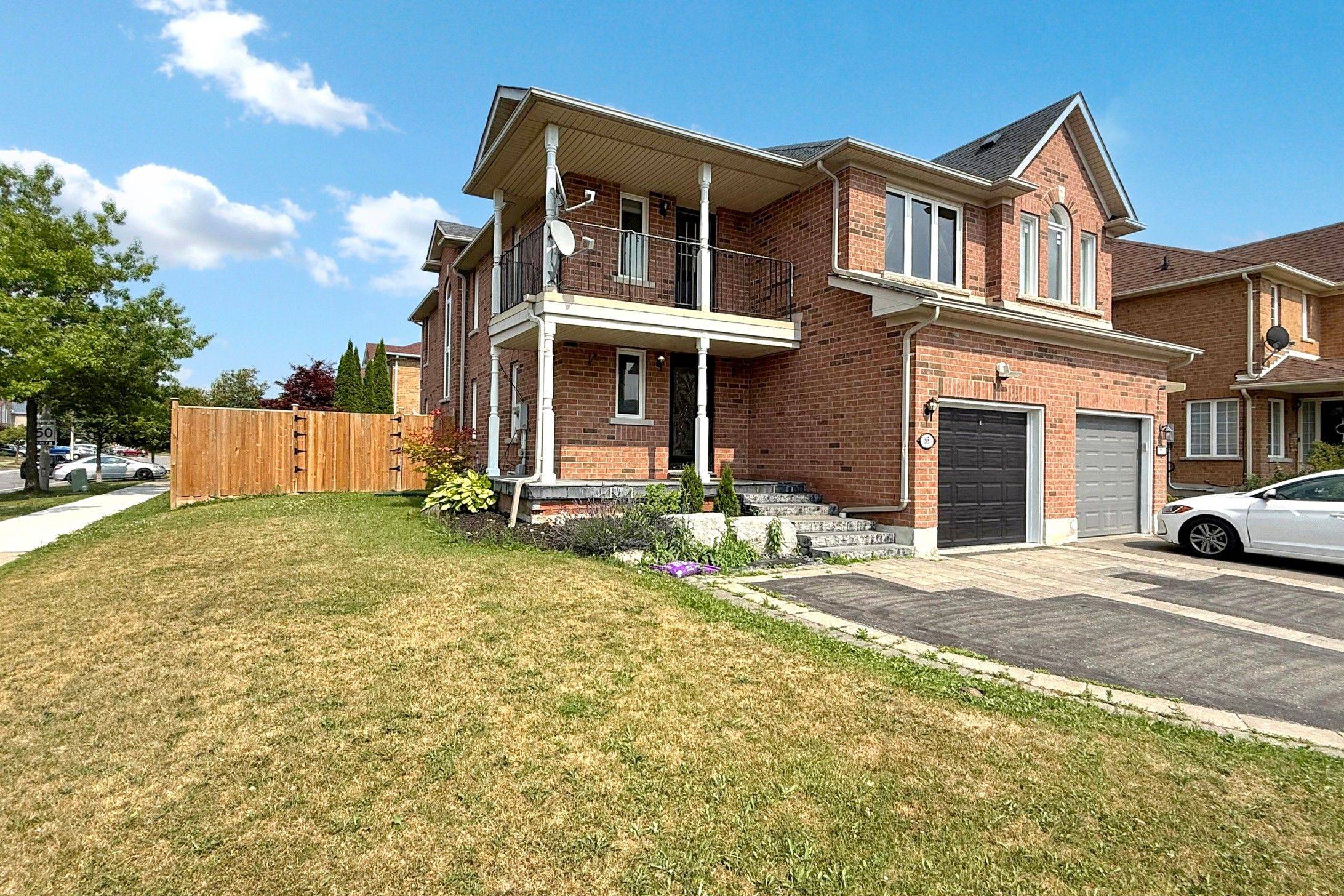 Richmond Hill, ON L4E 3W5,65 Lorridge ST