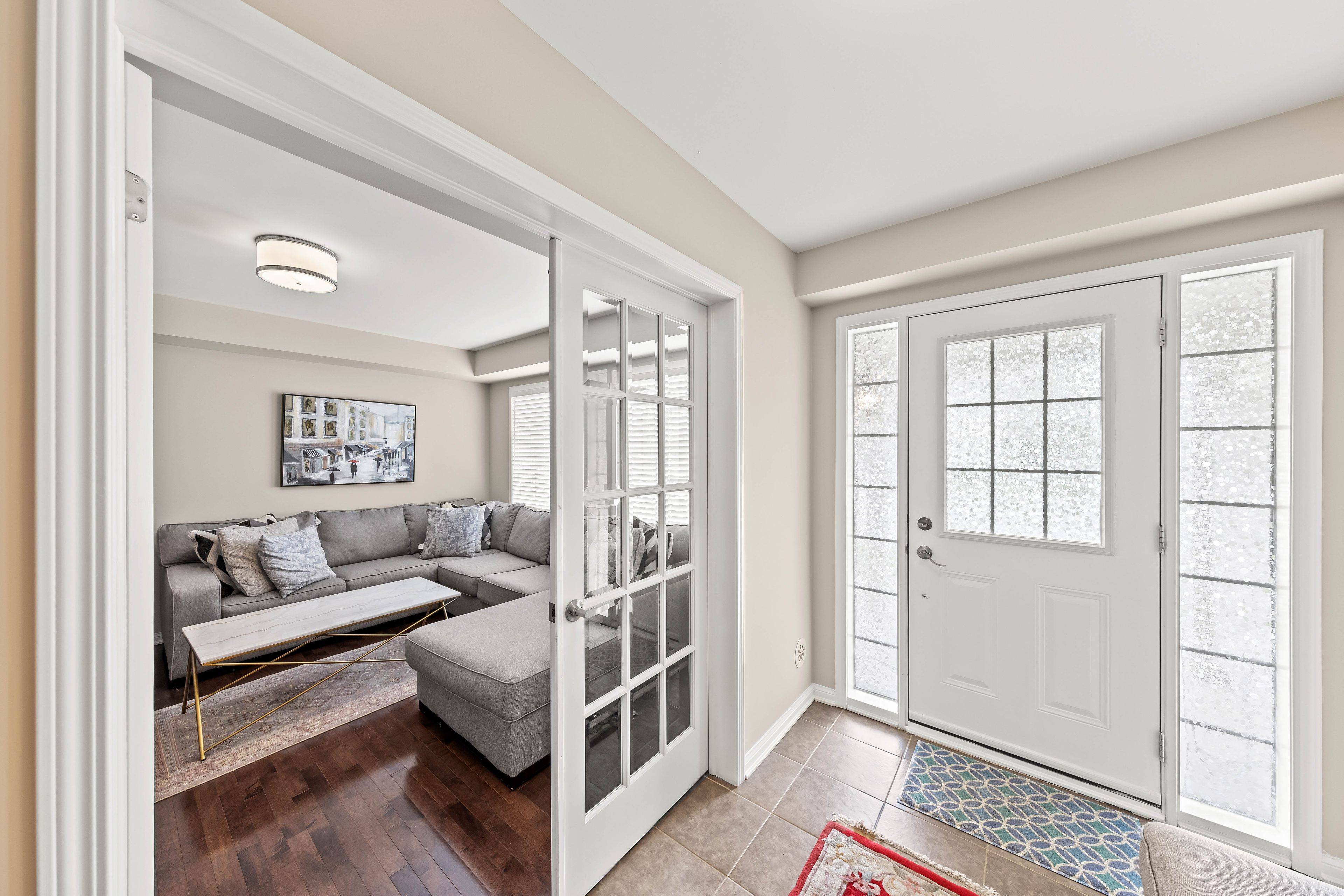 Milton, ON L9T 7T3,324 Dymott AVE