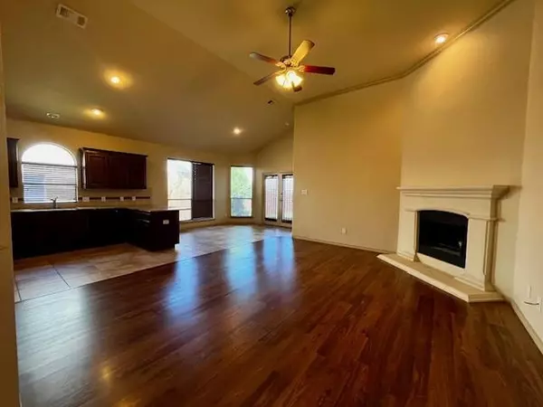 Burleson, TX 76028,1013 Vista View Drive