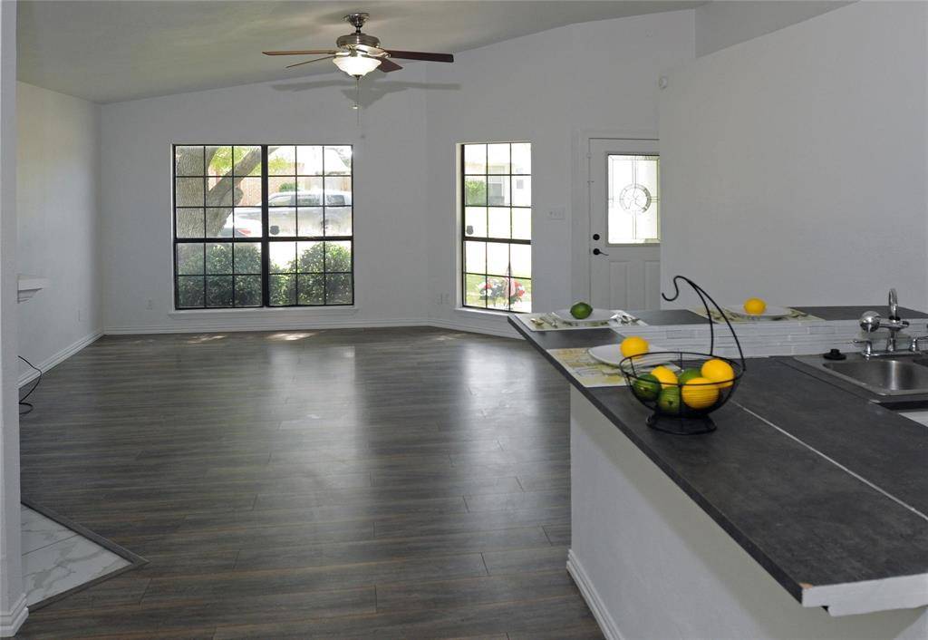 The Colony, TX 75056,5637 Powers Street