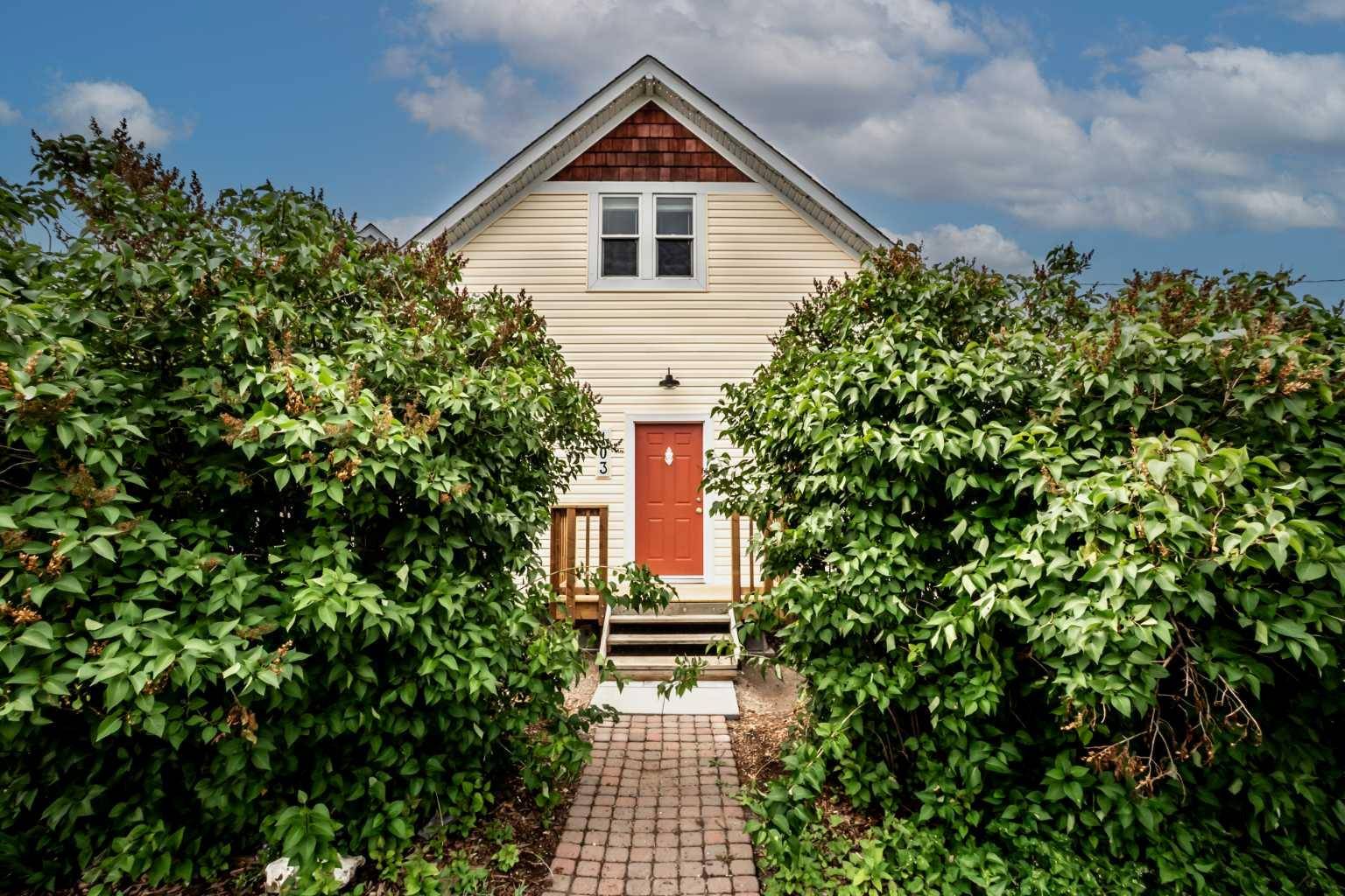 103 Niblock ST, Cayley, AB T0L0P0