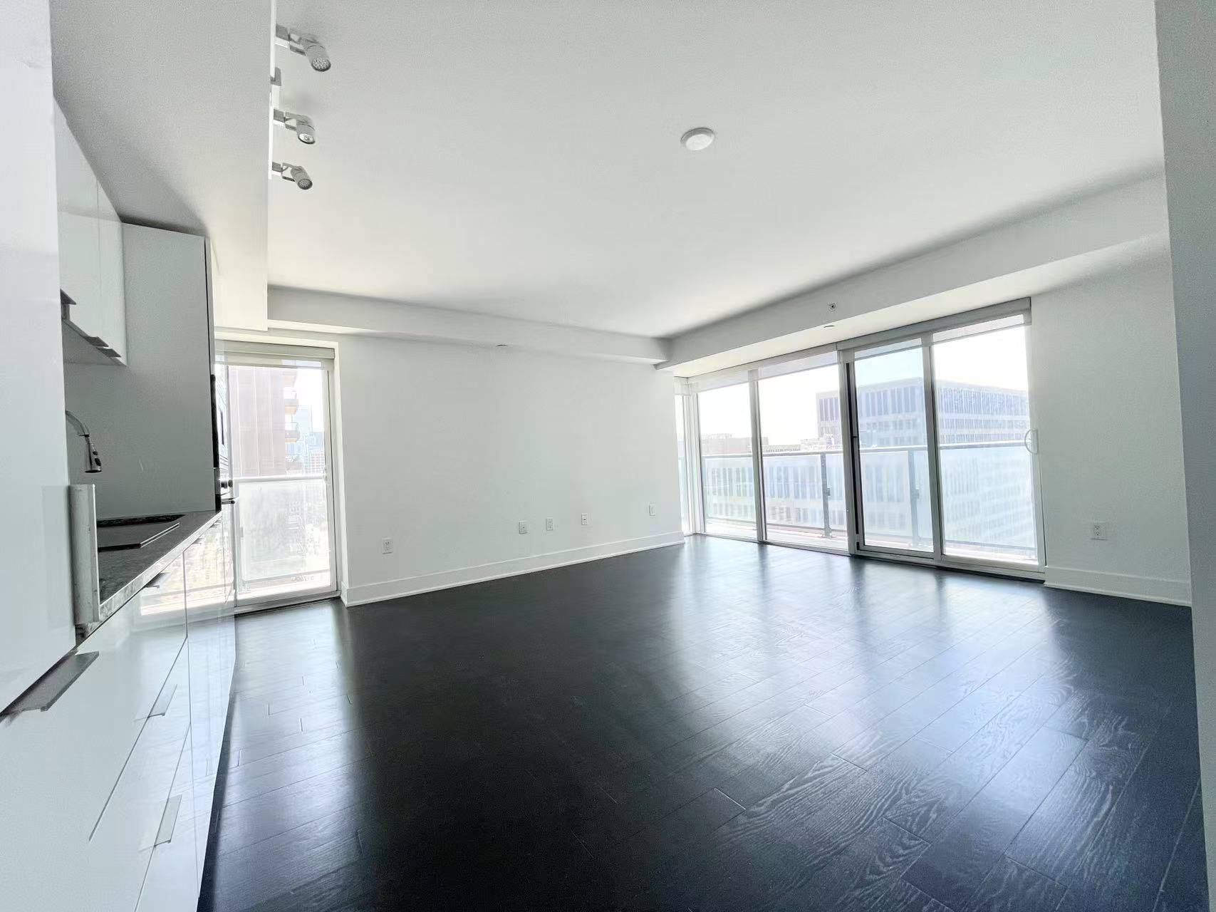 Toronto C01, ON M5S 2A2,955 Bay ST #1507