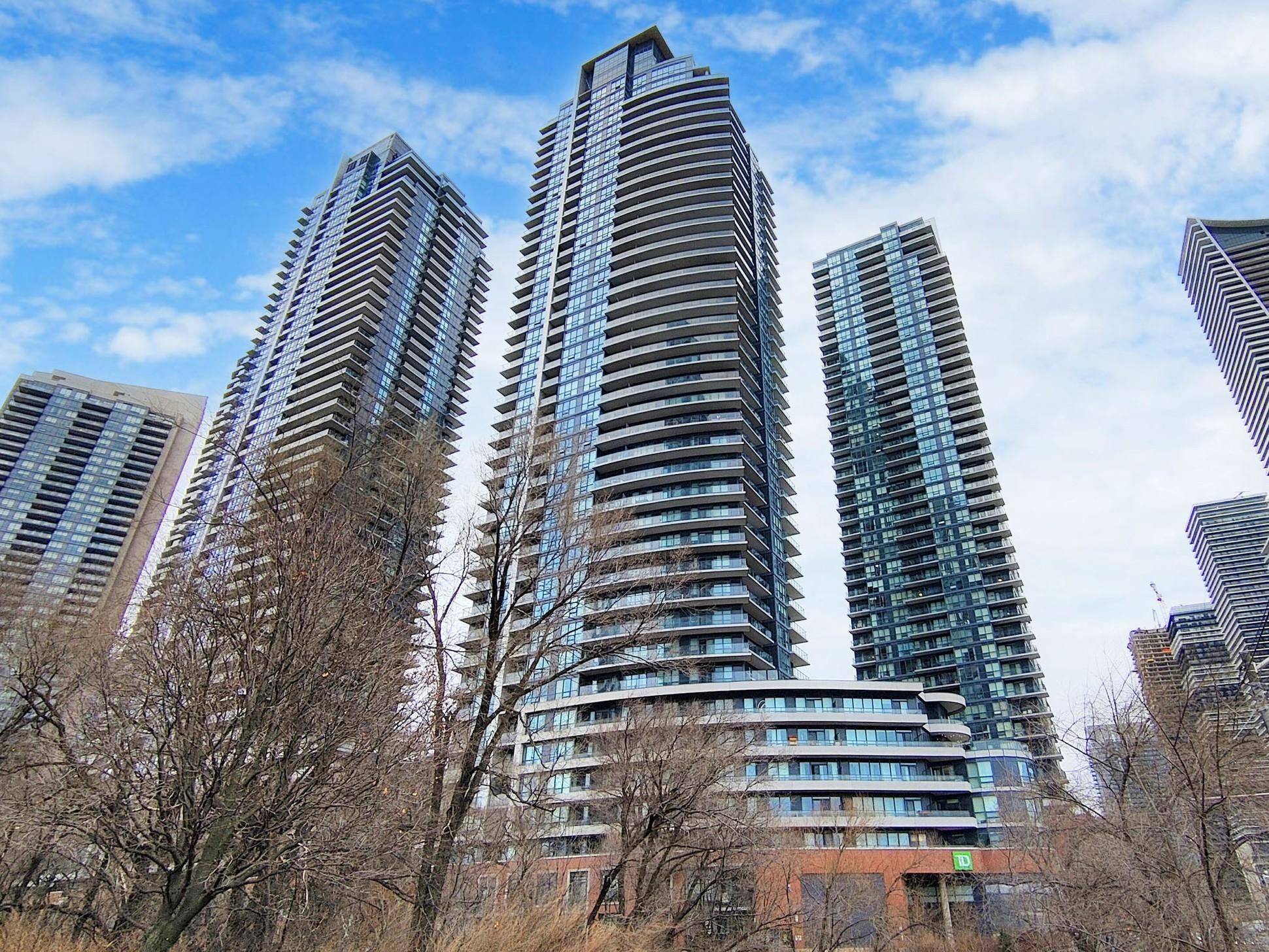 Toronto W06, ON M8V 0C2,2212 Lake Shore BLVD W #3803