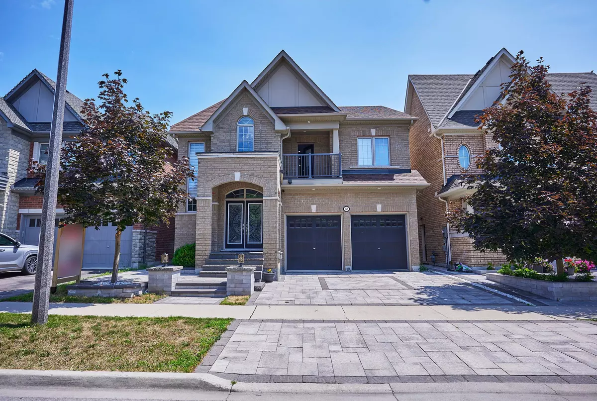 Oshawa, ON L1L 0K2,2549 Snow Knight DR