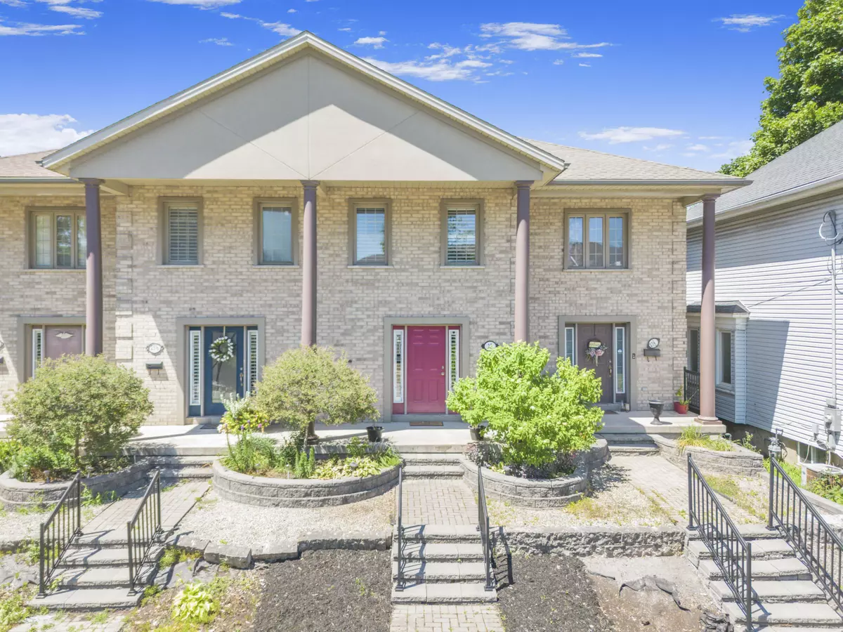Thorold, ON L2V 1Y6,27 Ormond ST N
