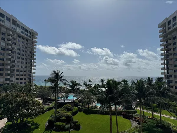 Lauderdale By The Sea, FL 33308,4900 N Ocean Blvd #616