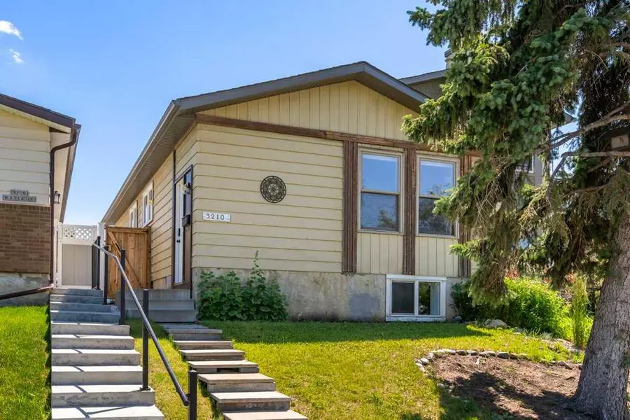 3210 51 ST Southwest, Calgary, AB T3E 6R4