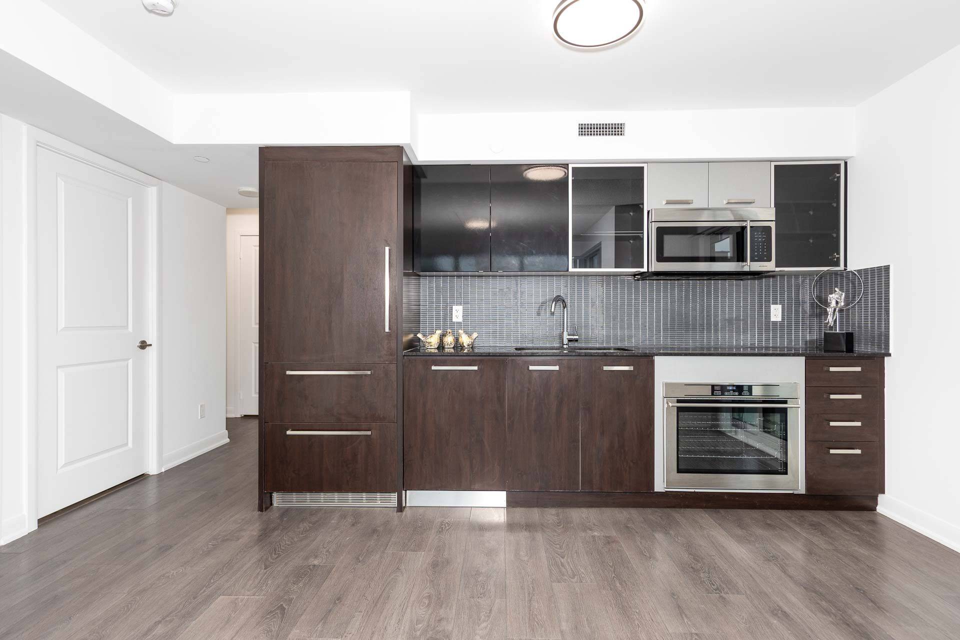 Toronto C07, ON M2N 0G1,5168 yonge ST #1209