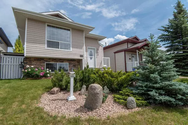 23 Ralston CRES, Red Deer, AB T4P 3Y5
