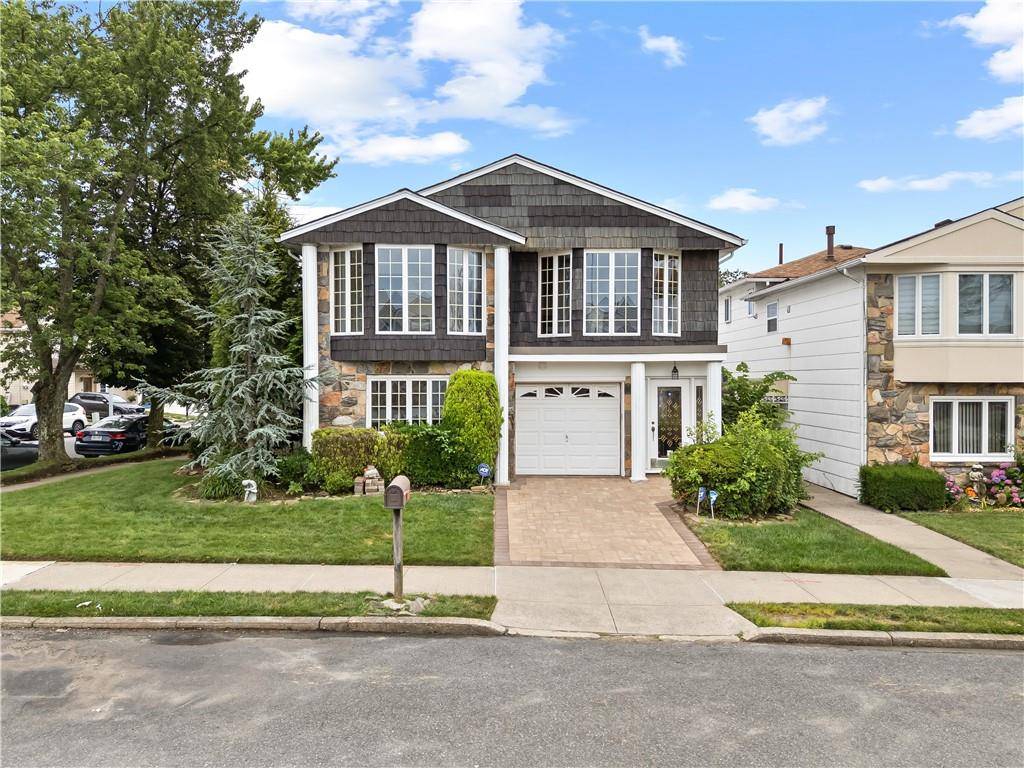 4 Bangor ST, Staten  Island, NY 10314