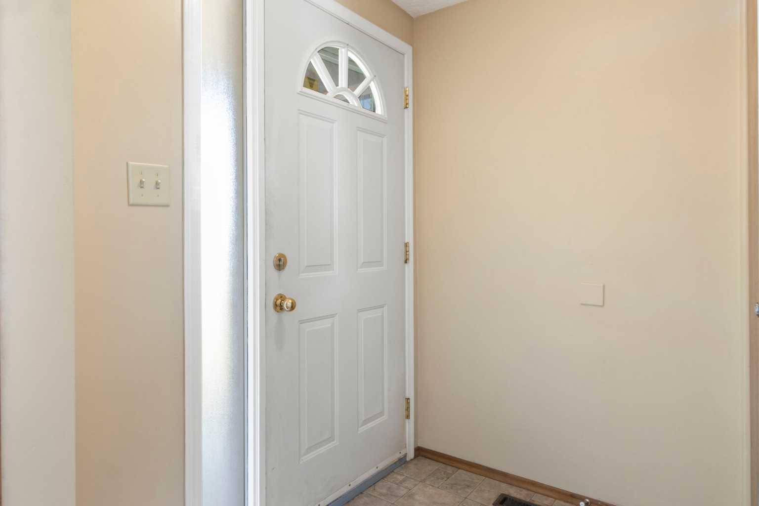 Calgary, AB T2T 1N8,2225 29 AVE SW