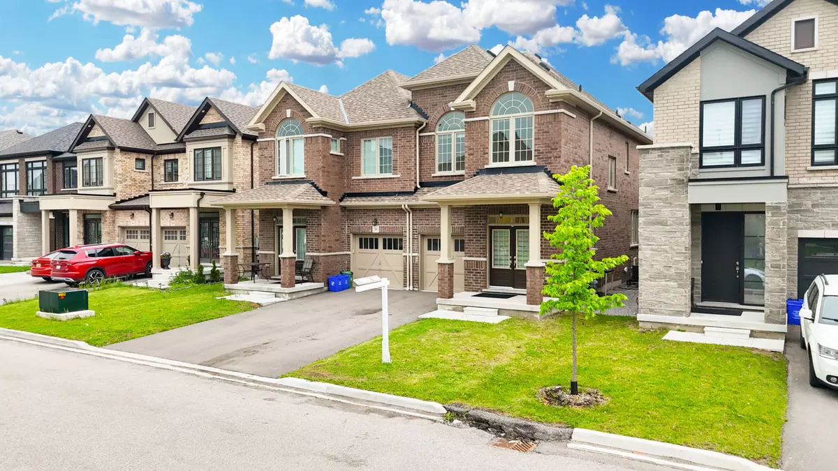 Whitby, ON L1P 0N2,34 Peter Hogg CT