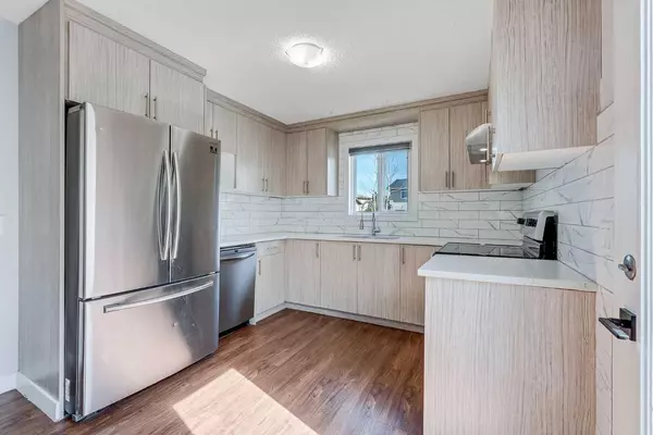 Calgary, AB T3J1P1,84 Castlebrook Rise NE
