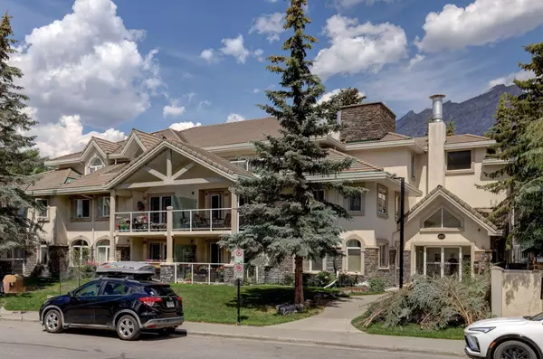 441 Marten ST #204, Banff, AB T1L 1B5