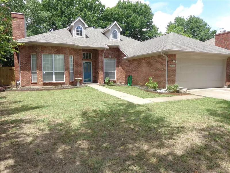 4421 Rosedale Drive, Grand Prairie, TX 75052