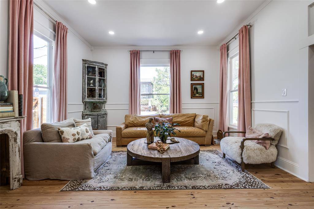 Mckinney, TX 75069,805 Howell Street