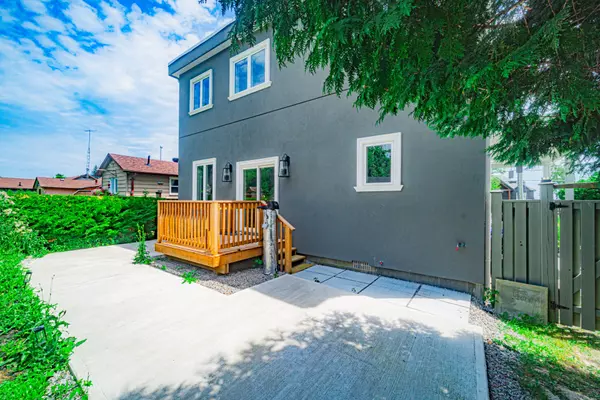Innisfil, ON L0L 1W0,1372 Maple RD