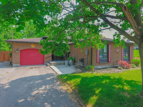 57 Townline RD W, Thorold, ON L2V 2M3
