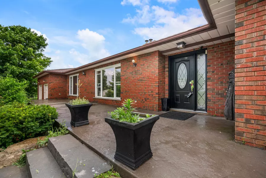 14301 Mclaughlin RD, Scugog, ON L0B 1E0