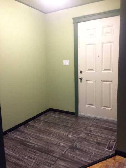 Red Deer, AB T4P 3A6,11 Glendale BLVD #F