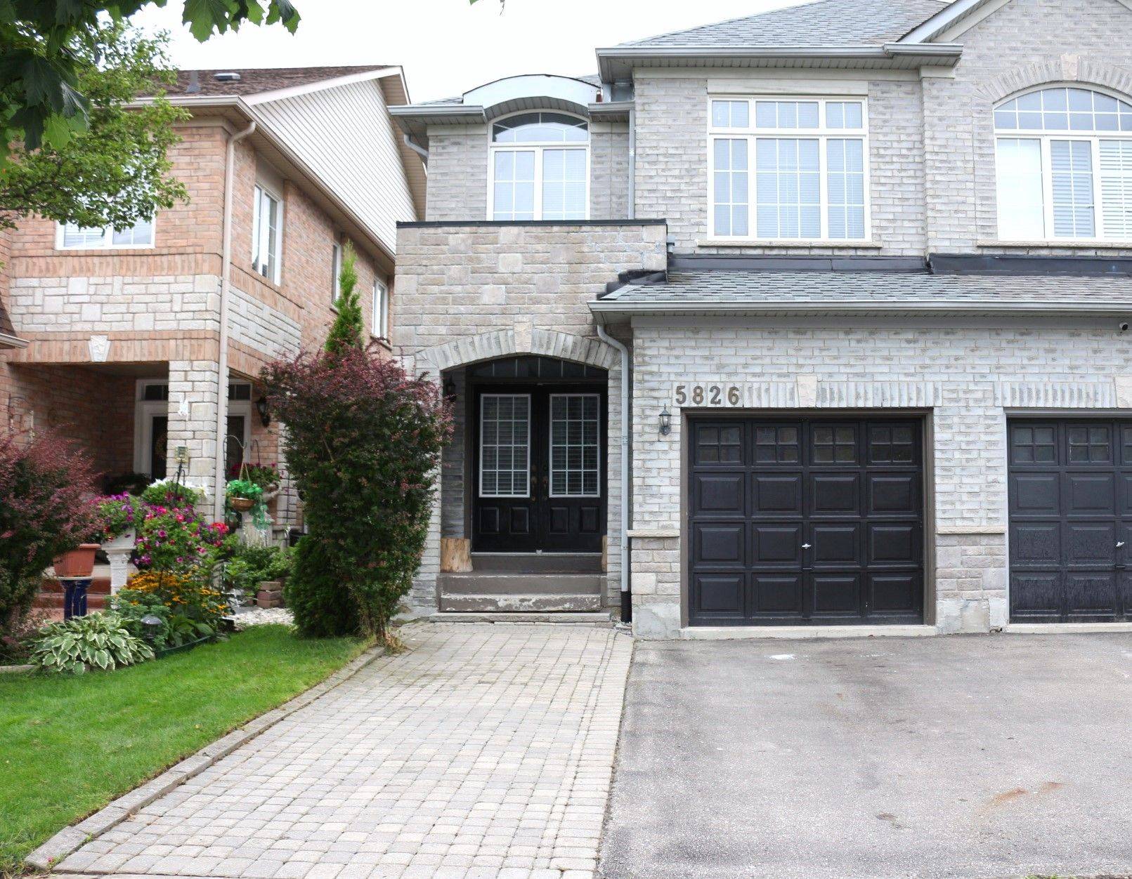 Mississauga, ON L5M 6N8,5826 Raftsman N/A