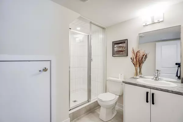Richmond Hill, ON L4E 1G9,62 Ingersoll LN