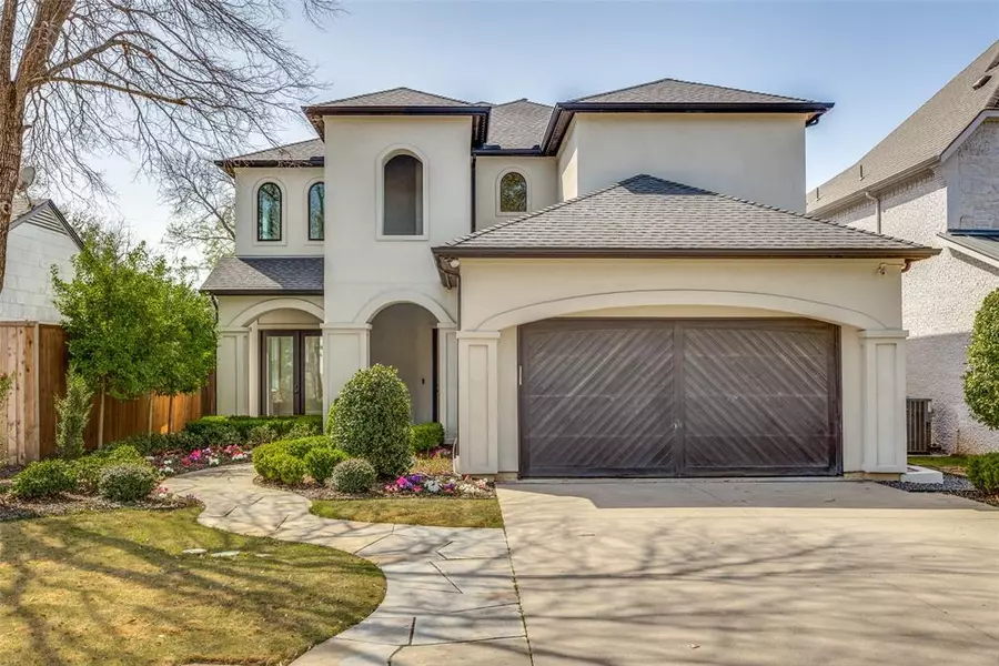 8431 Ridgelea Street, Dallas, TX 75209