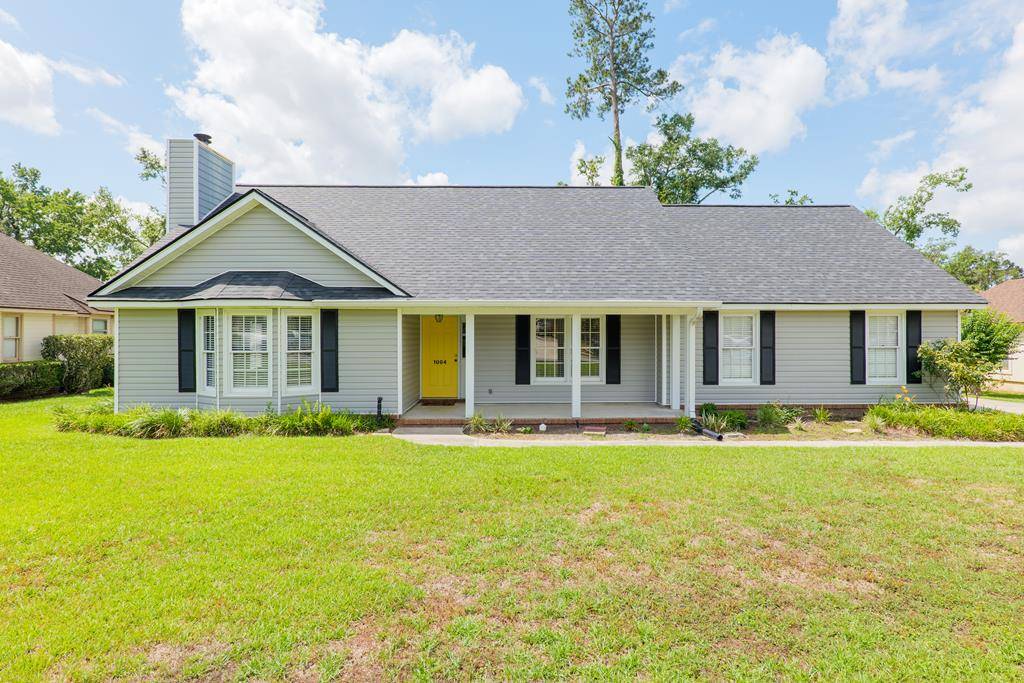 1004 Charleston, Valdosta, GA 31602