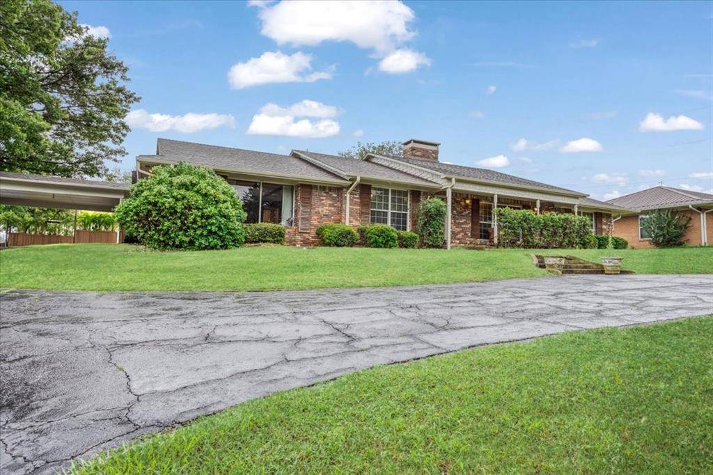Sherman, TX 75092,2710 W Houston Street