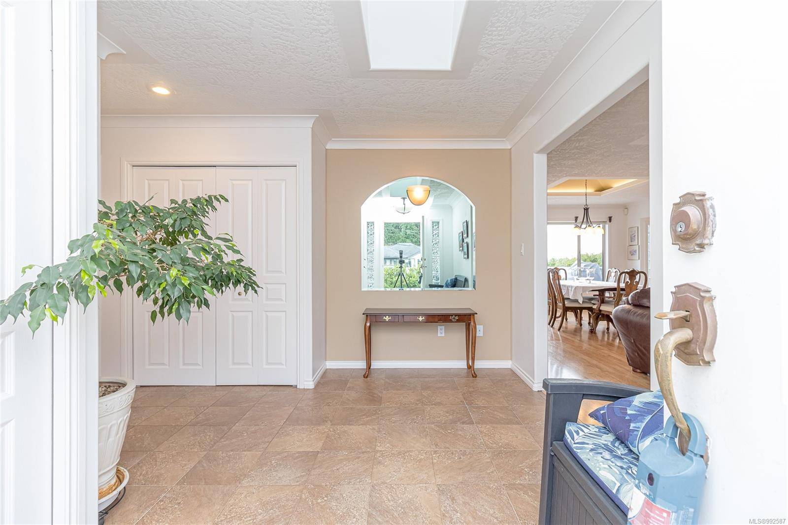 Chemainus, BC V0R 1K2,9939 Echo Hts