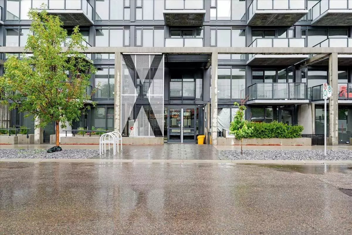 Calgary, AB T2N1T7,327 9A ST NW #310