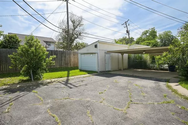 Fort Worth, TX 76116,8609 N Normandale Street