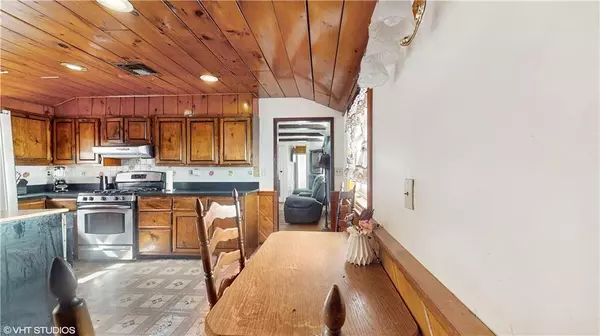 Bronx, NY 10465,132 Edgewater PARK #D