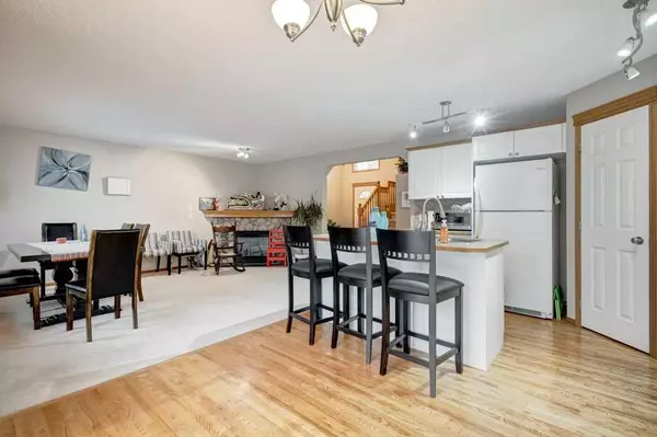 Calgary, AB T3L 2M8,89 Tuscany Meadows Close Northwest