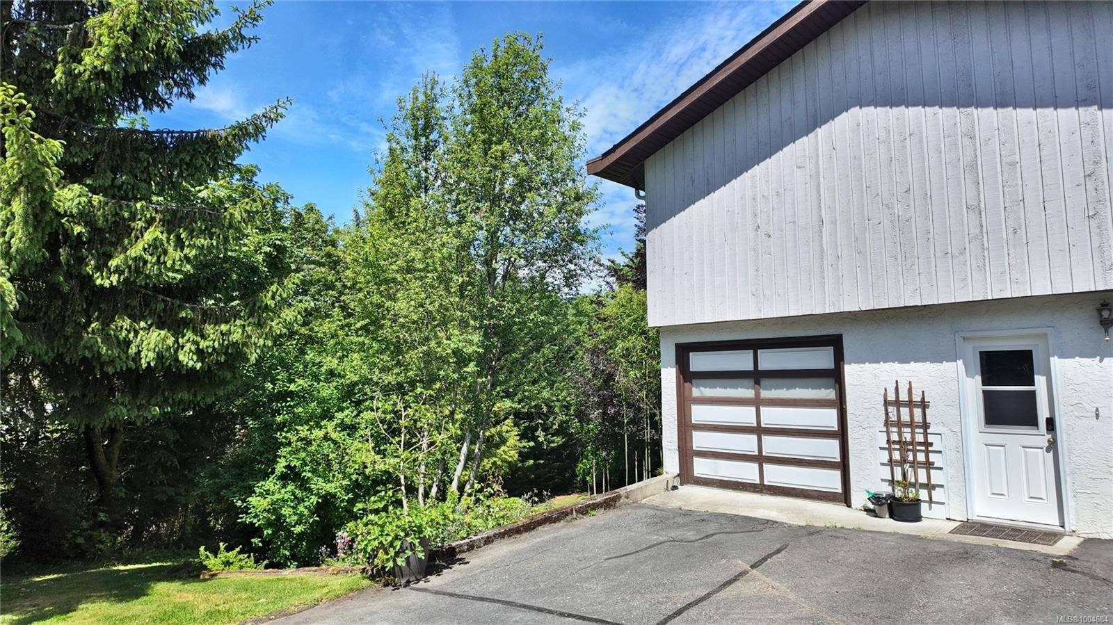 Duncan, BC V9L 2E9,6172 Alington Rd #11