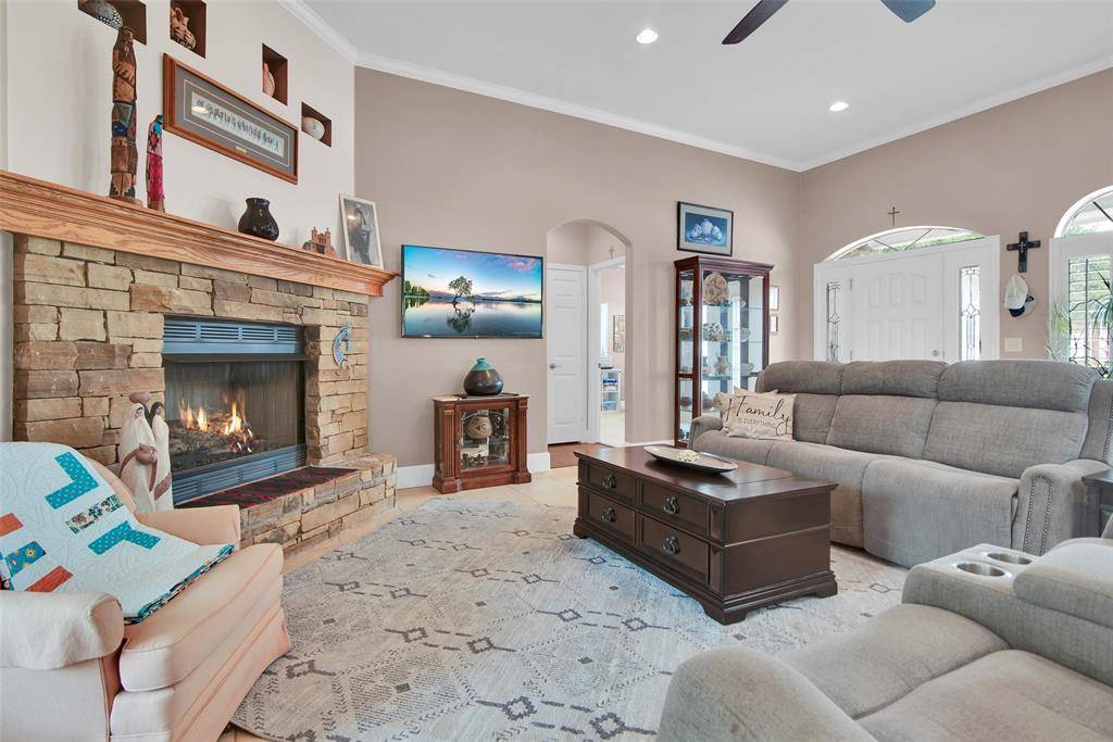 Sherman, TX 75092,3113 Preston Club Drive