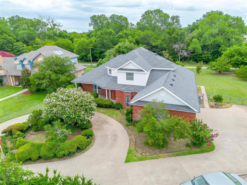 Weatherford, TX 76086,1721 Roberts Bend
