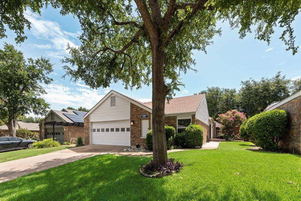 Addison, TX 75001,14826 Le Grande Drive
