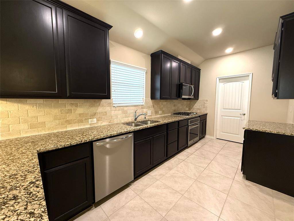Mckinney, TX 75071,10017 Long Branch Drive